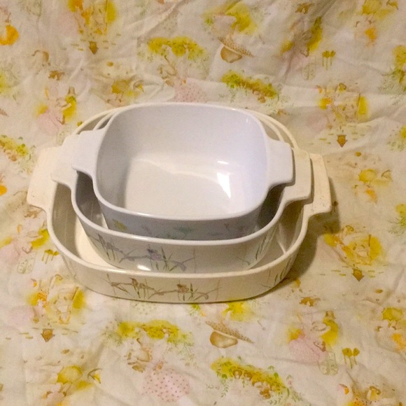 Three decorative baking trays